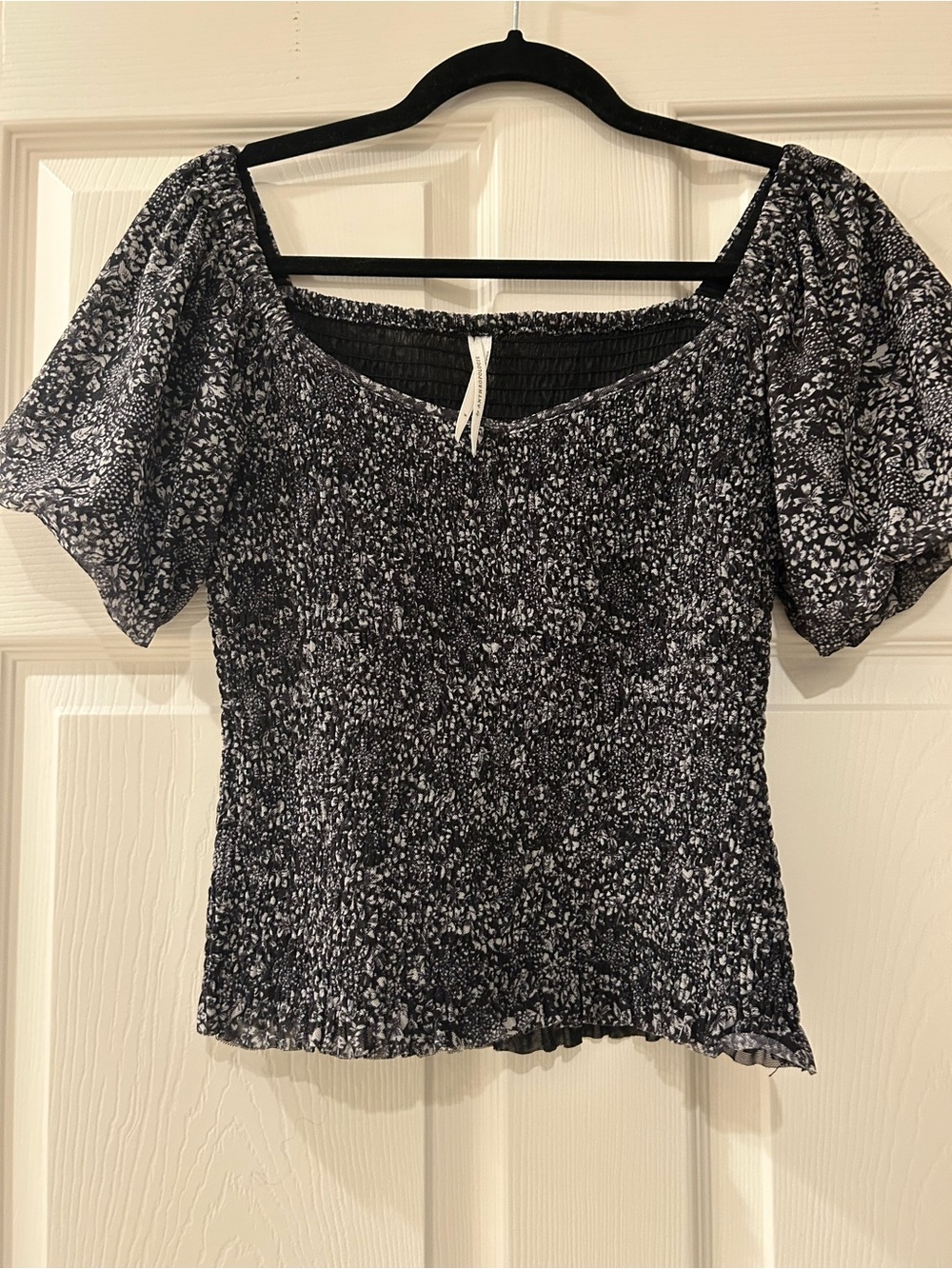 Anthropologie Aurelia Smocked Black White Puff Sleeve - Picture 3 of 7